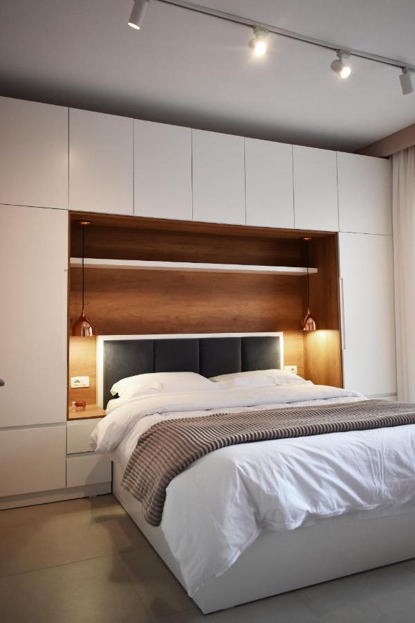 Vibrant Apartment Tirana Bagian luar foto